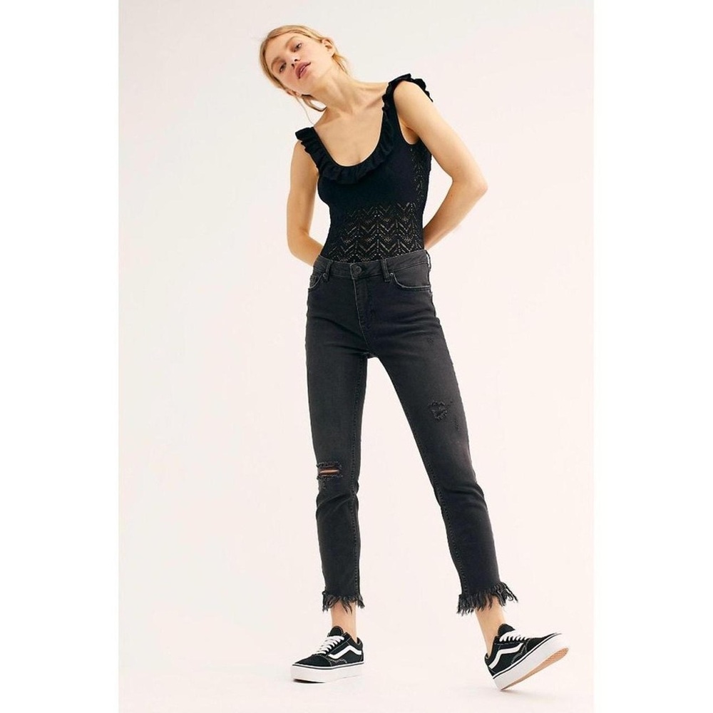 Free People Women's Black Skinny Distressed Jeans